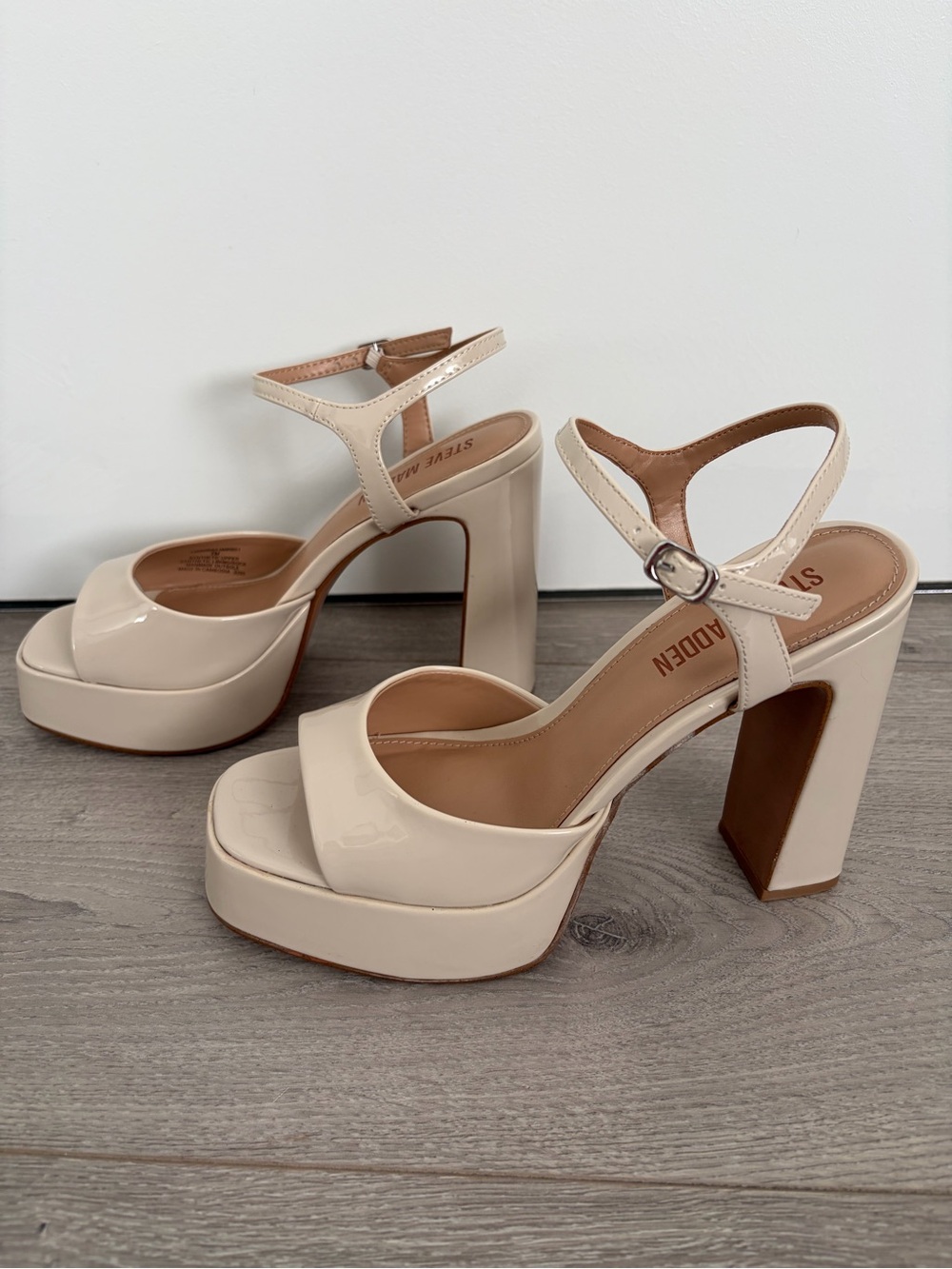 Steve Madden Liandra Platform Sandals - Picture 3 of 8